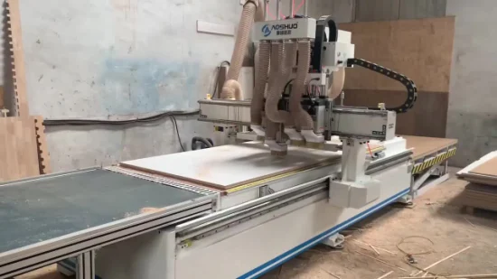 Máquinas CNC de cuatro husillos para trabajar la madera tallado en madera modelo 3d